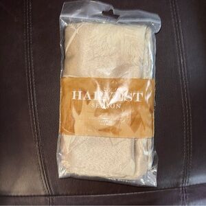 RARE HTF Beautiful Fall Harvest Season Fabric Napkins “”Khaki Opp” 4 Napkins NEW